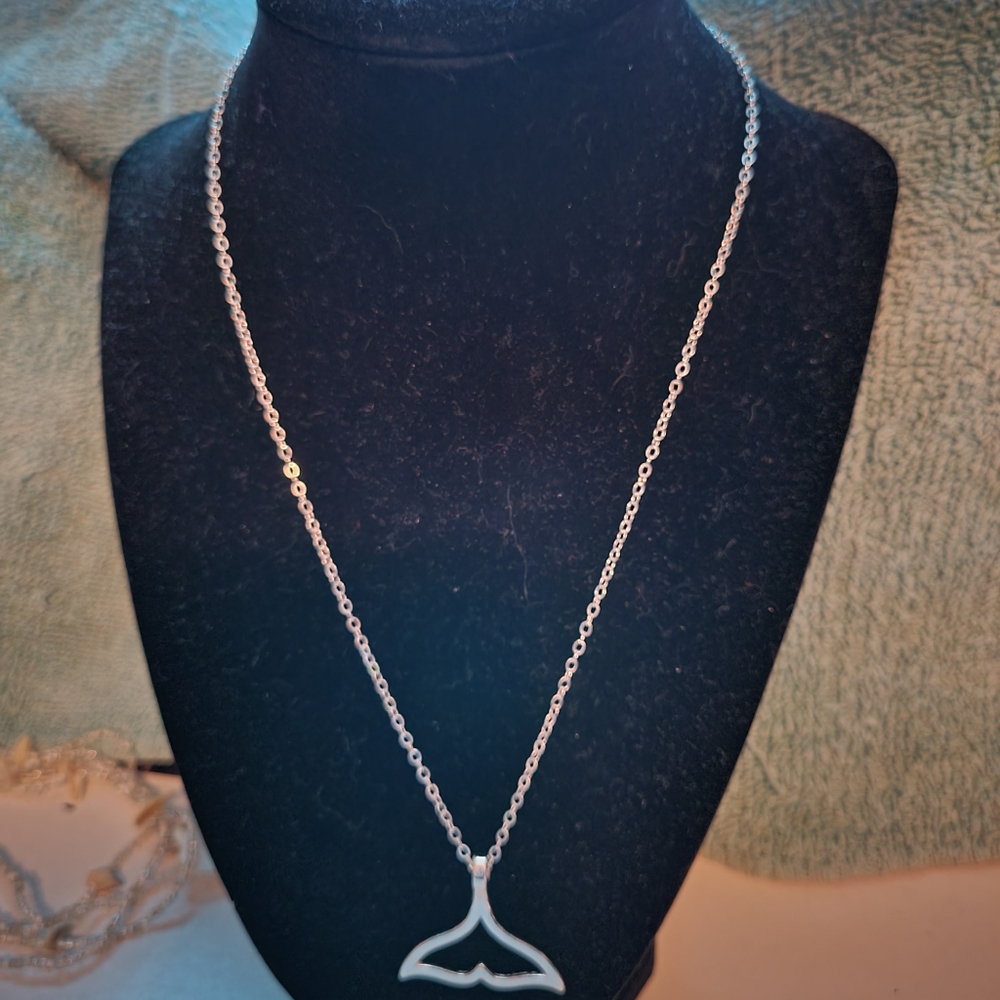 Mermaid 🧜‍♀️ tail necklace.
